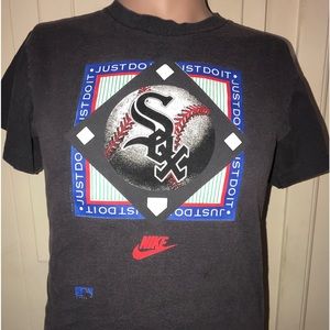 Vintage 90’s Nike X White Sox Youth Shirt